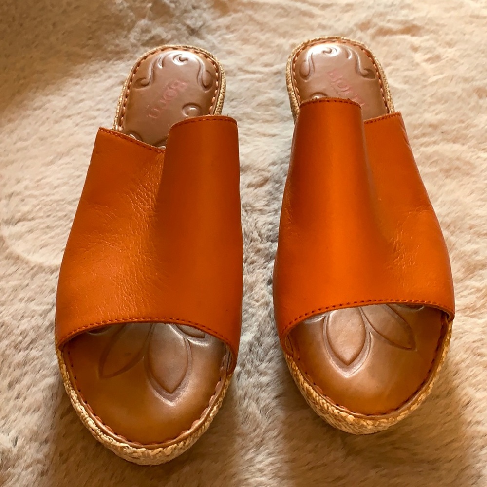 Platform sandals